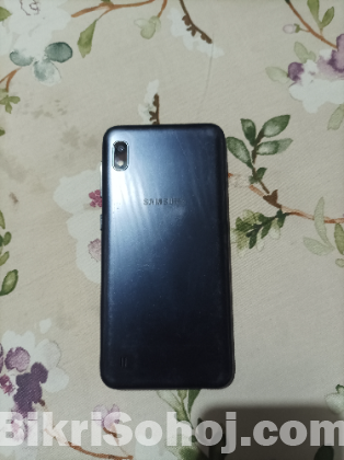 Samsung A10